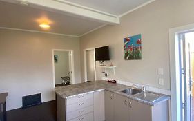 Waterfront, Handy Location, Affordable, Unit 7 - Kk41647